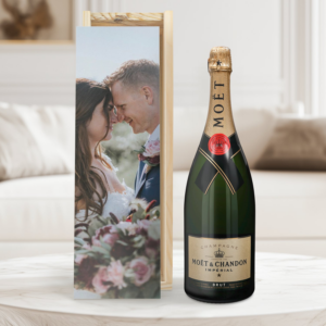 Champagne in bedrukte kist - Moët & Chandon - Magnum (1500ml)
